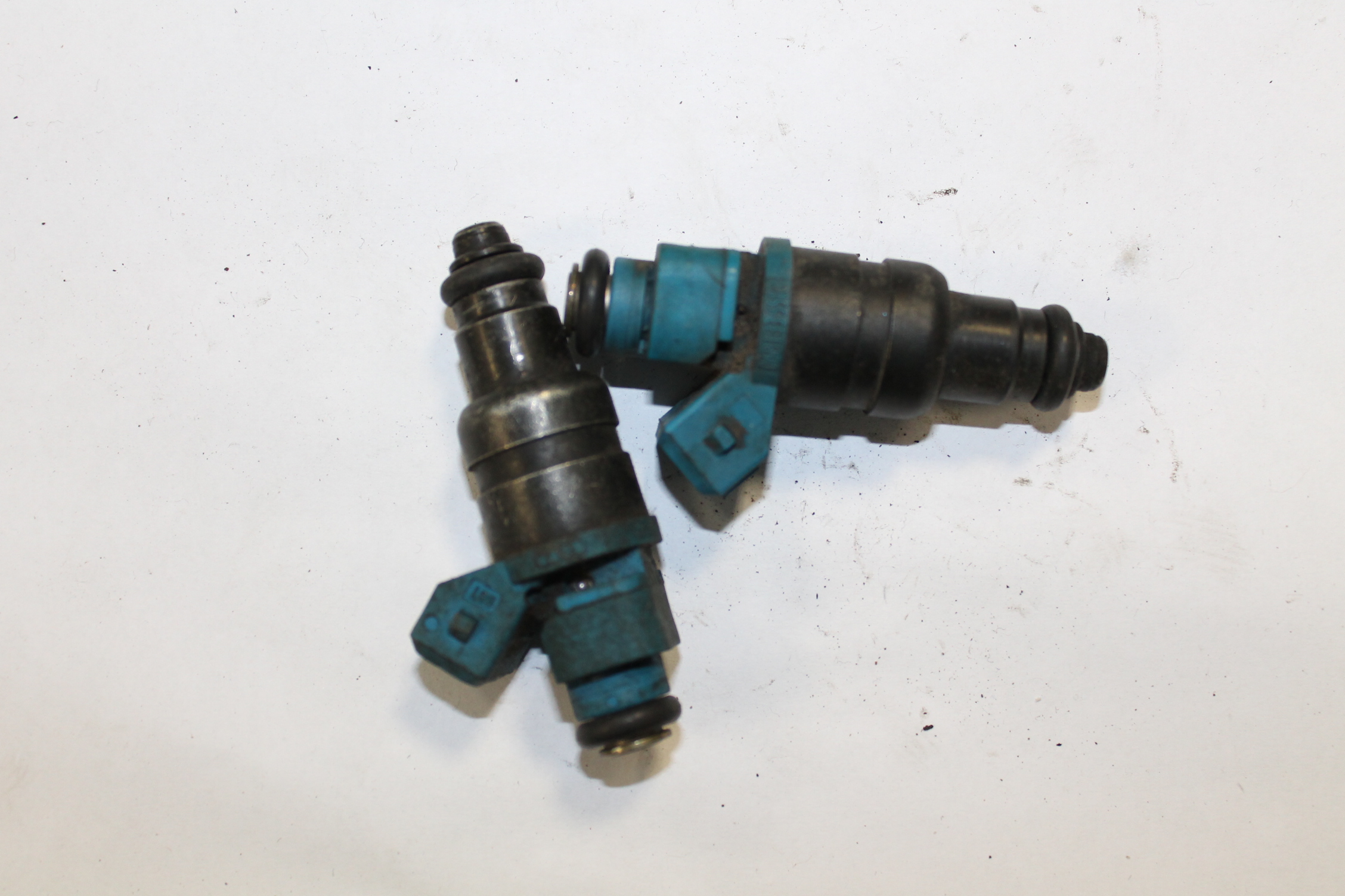 Форсунки лодочного мотора меркури. Форсунка топливная k9k. Форсунки 06b133551k. Форсунки 550сс на 1. A 651 070 28 87.