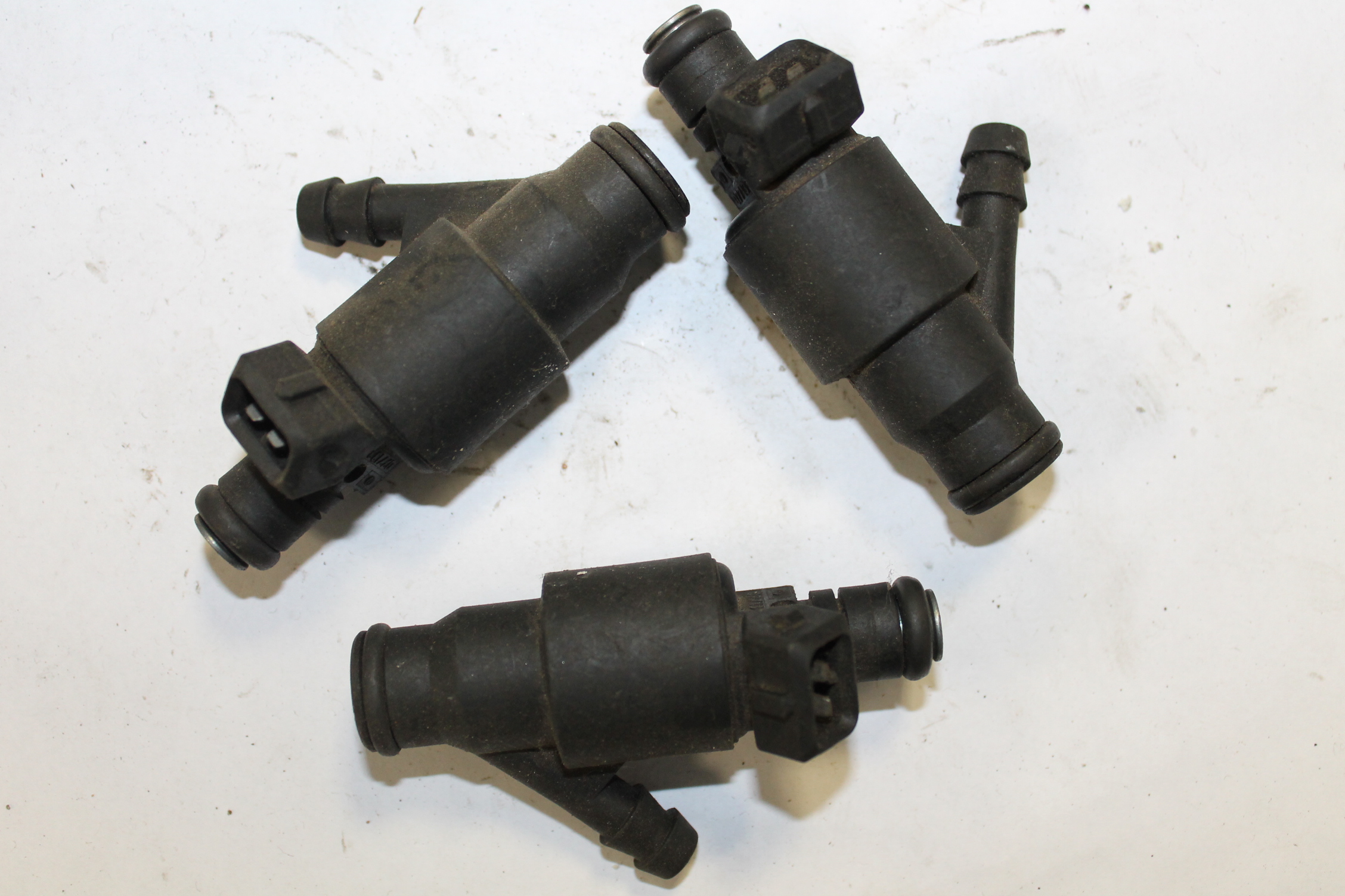 Форсунка топливная коммунреел. 077133551k. Bosch 0986ad1048 форсунка. Форсунка мск. Форсунки дизельные denso 12m.