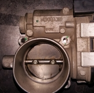 Блок дросельной заслонки  б\у