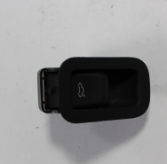 Кнопка открытия багажника A8 4H D4 2010-