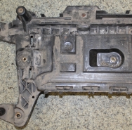 Корпус акб  GOLF 5 2004-2008