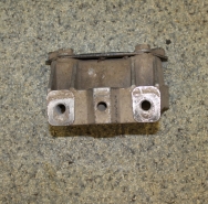 Кронштейн коробки