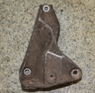 Кронштейн коробки