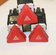 Кнопка аварийной сигнализации