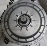 Крышка передняя Q5 8R 2009-2018