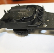 Мотор заслонки отопителя POLO 5 2010-