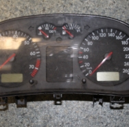 Щиток приборов GOLF 4/BORA 1998-2004