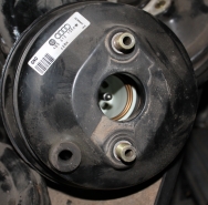 Вакуумный усилитель тормозов