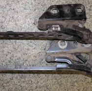 Петля капота A8 4E D3 2003-2010