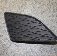 Решетка бампера нижняя