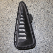 Левая решетка бампера toyota Camry 55