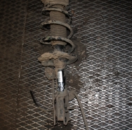 Стойка подвески передняя правая в сборе MR20DE,QR25DE Б/У оригинал. T31