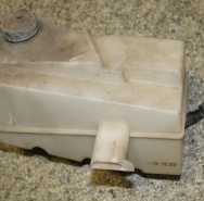 Расширительный бачок охлаждающей жидкости MR20DE,QR25DE Б/У оригинал. T31