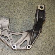 Кронштейн переднего рычага без сайлентблока