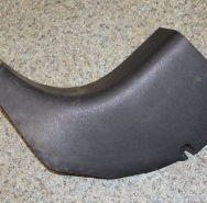 Обшивка передней стойки нижняя левая