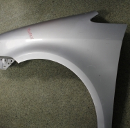 Крыло переднее левое оригинал без дефектов