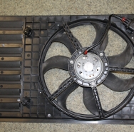 Мотор вентилятора охлаждения радиатора в сборе 6R0959455E