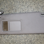 Козырёк солнцезащитный левый