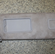 Козырёк солнцезащитный правый