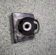 Опора двигателя передняя AURIS 150 2006-2012 Б\У