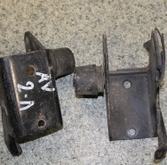 Кронштейн двигателя передний AVENSIS 250 2003-2008 Б\У