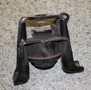 Опора двигателя правая COROLLA 120   2007-2006 Б\У