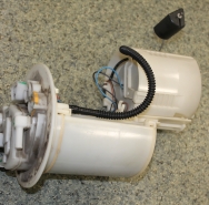 Топливный насос 2006-2013 COROLLA 150  1,4/1,6 Б\У