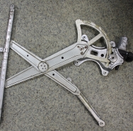 Стеклоподъёмник правый l\C PRADO 120 2002-2009 б\у