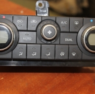 Блок управления климатической установкой