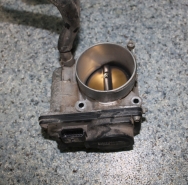 Дроссельная заслонка  QR25DE Б/У оригинал. T31, J32R