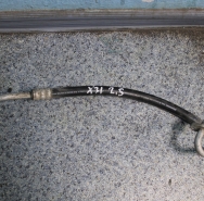 Шланг от компрессора к радиатору кондиционера QR25DE Б/У оригинал. T31