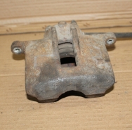 Передний суппорт COROllA E120 2001-2006 б\у