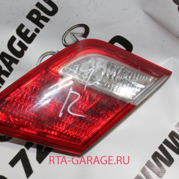 TOYOTA Фонарь внутренний правый CAMRY 40 2006-2011 81581-33130 купить, автозапчасти РТА-ГАРАЖ.РУ
