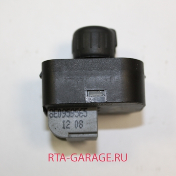 AUDI Переключатель регулировки зеркала 8E0959565 купить, автозапчасти РТА-ГАРАЖ.РУ