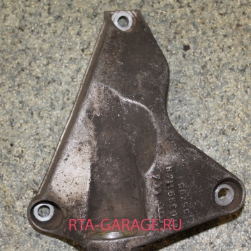 AUDI Кронштейн коробки 4D0399114H купить, автозапчасти РТА-ГАРАЖ.РУ