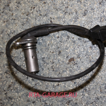 VOLKSWAGEN Датчик коленвала 028907319B купить, автозапчасти РТА-ГАРАЖ.РУ