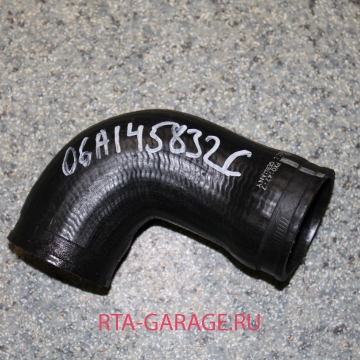 VOLKSWAGEN Напорный патрубок 06A145832C купить, автозапчасти РТА-ГАРАЖ.РУ