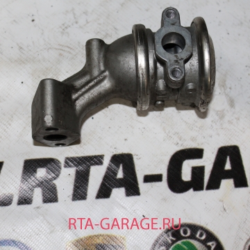 AUDI Комбинированный клапан Q5 8R 2009-2018 06E131101D купить, автозапчасти РТА-ГАРАЖ.РУ