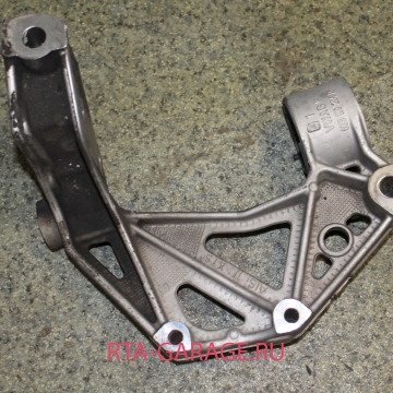 VOLKSWAGEN Кронштейн переднего рычага без сайлентблока 6Q0199294D купить, автозапчасти РТА-ГАРАЖ.РУ