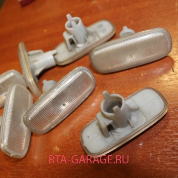 AUDI Повторитель поворота в крыло Б/У оригинал. 4B0949127 купить, автозапчасти РТА-ГАРАЖ.РУ