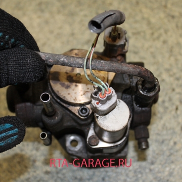 TOYOTA Топливный насос высокого давления, ТНВД 1CDFTV 2,0 22100-0G010 купить, автозапчасти РТА-ГАРАЖ.РУ